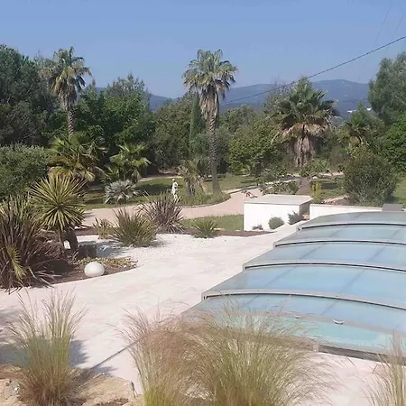 Holiday home Bastidon Du Camp De Jeanne